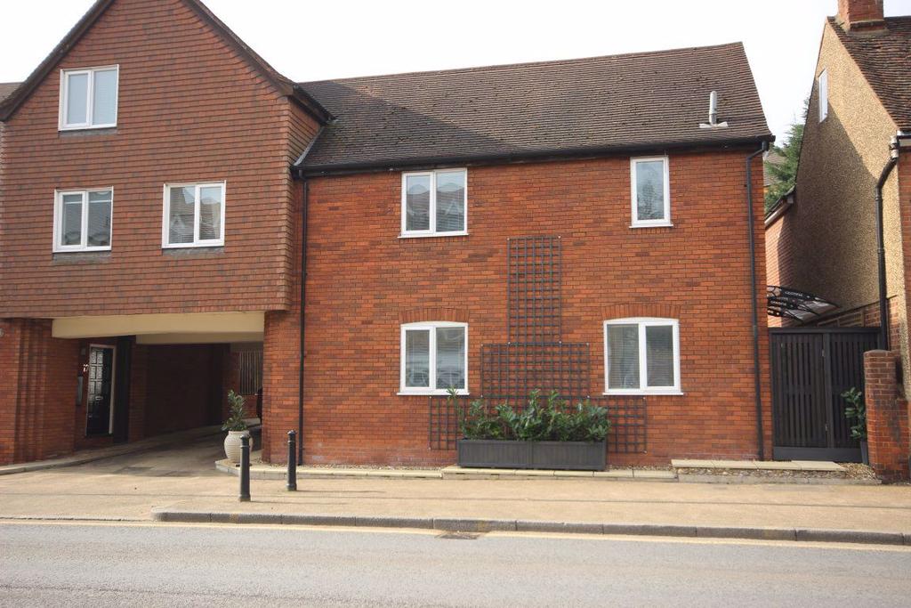 Bedford Street, Ampthill, Bedfordshire 3 bed semidetached house £