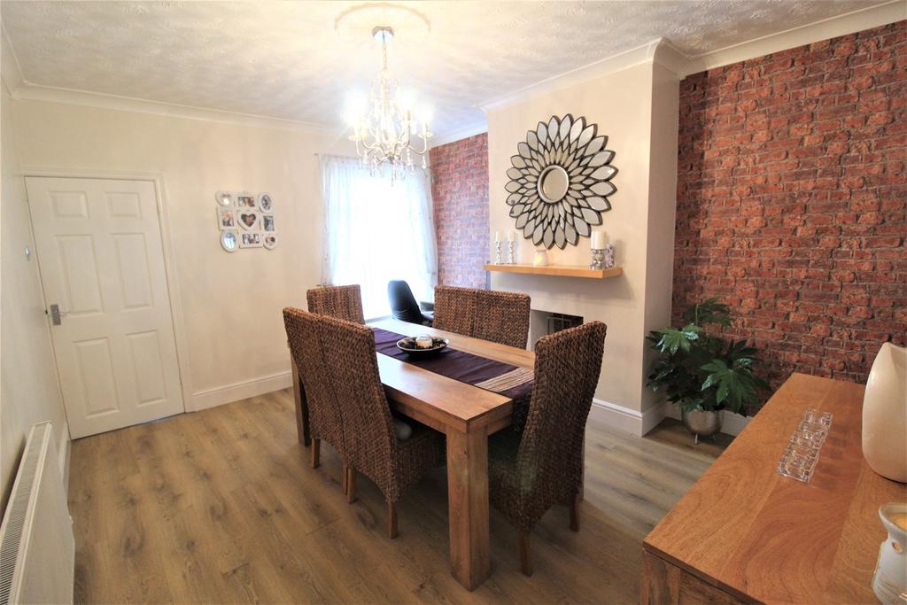 Melbourne Road, Ibstock, LE67 2 bed terraced house £155,000