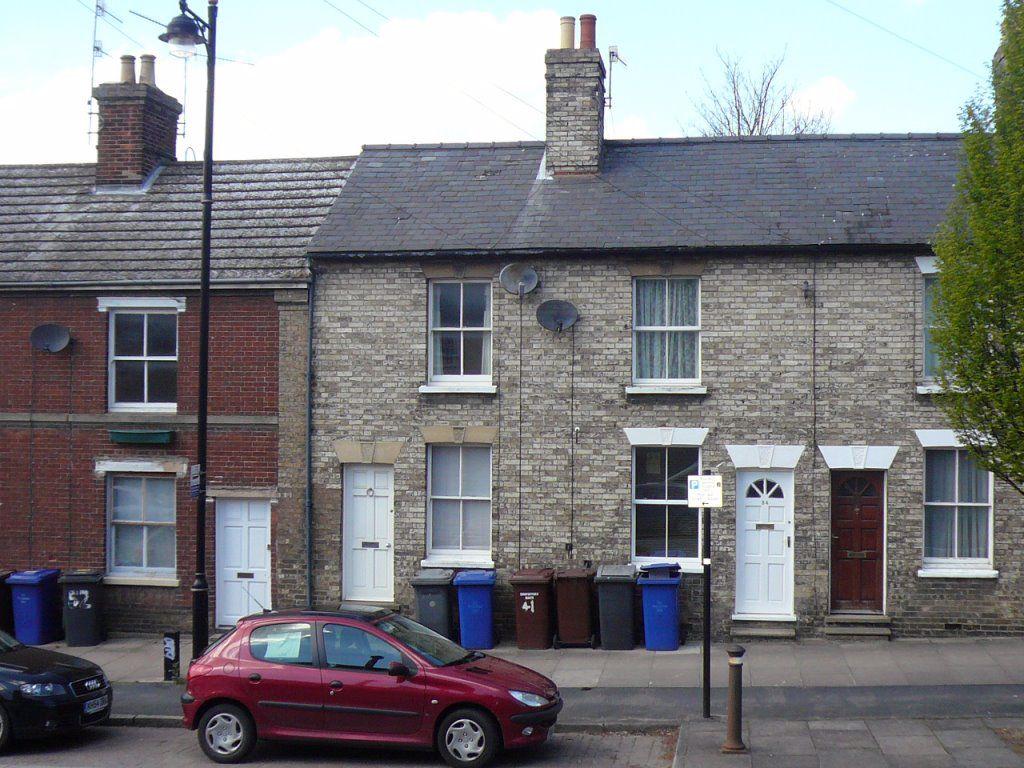 Eastgate Street, Bury St Edmunds IP33 1YW 2 bed terraced house £775