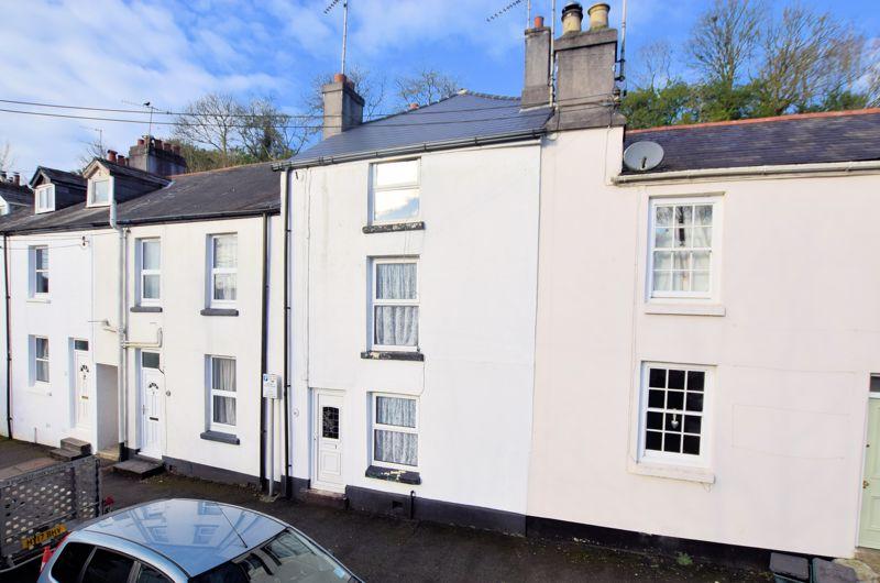 NO ONWARD CHAIN. Old Exeter Road, Tavistock 3 bed terraced house £169,950