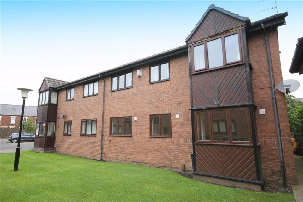 St Marks Court, Shiremoor 2 bed flat £475 pcm (£110 pw)