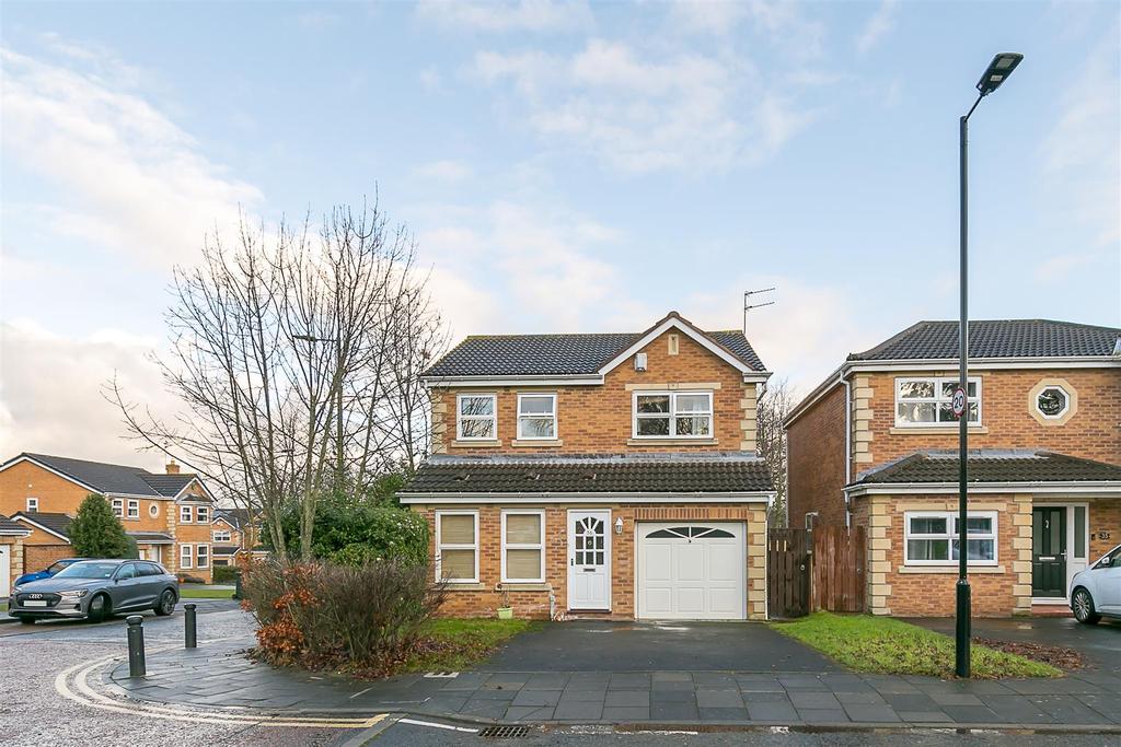 Princes Meadow, Gosforth, Newcastle upon Tyne 4 bed detached house £