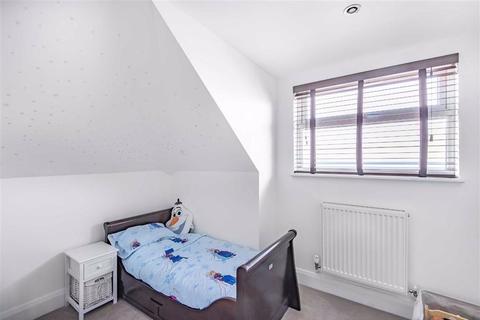 58 King Edward Road, Barnet, EN5 5AU