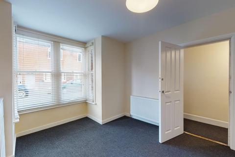 21 Albert Road, Canterbury, CT1 1UJ