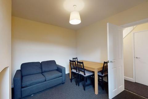 21 Albert Road, Canterbury, CT1 1UJ