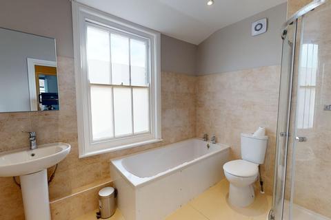 21 Albert Road, Canterbury, CT1 1UJ