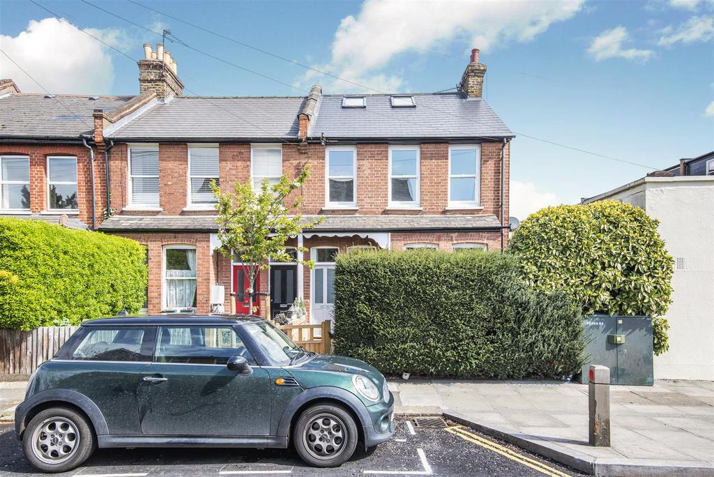 Avondale Road, Mortlake, SW14 2 bed £775,000