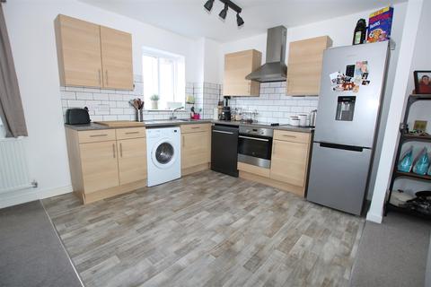 3 Beech Road, Cranbrook, Exeter, EX5 7FU
