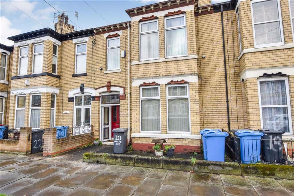 Hamlyn Avenue, Hull, HU4 4 bed terraced house £175,000