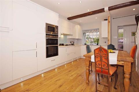 16, Castle Mills Waterside, Knaresborough, HG5 8DE
