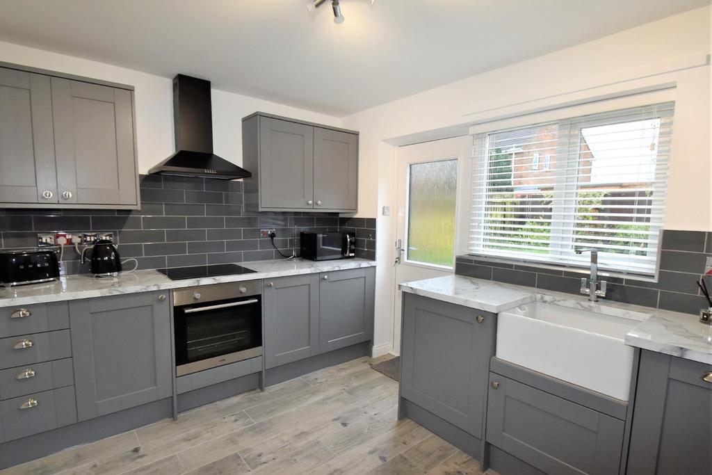 Meadow Green, Spennymoor 3 bed house £500 pcm (£115 pw)