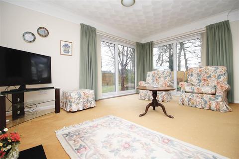 3 Balmoral Close, Ipswich, IP2 9EJ