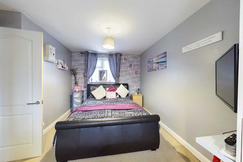 7 Chardins Close, Hemel Hempstead, HP1 2QN