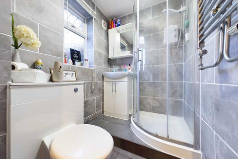 7 Chardins Close, Hemel Hempstead, HP1 2QN