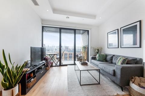 1 bedroom apartment for sale, Corson House, London City Island, London, E14