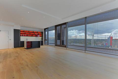 Kent Building, London City Island, London, E14