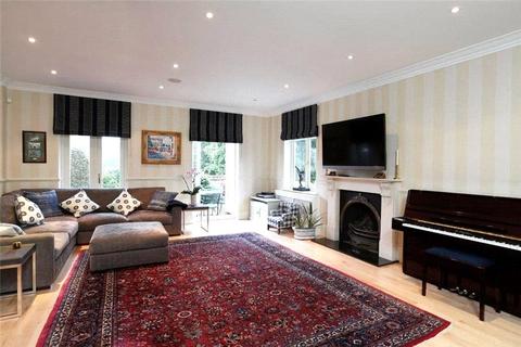 49 Bathgate Road, London, SW19 5PW