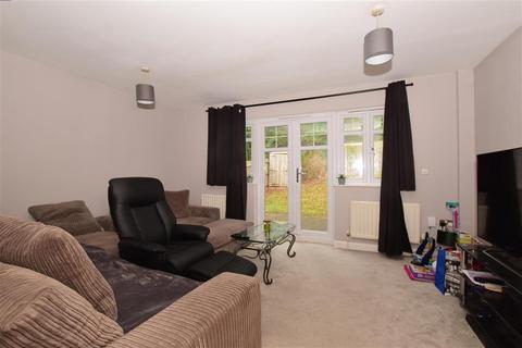 2 Gemmell Close, Purley, CR8 4HP