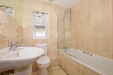 2 Gemmell Close, Purley, CR8 4HP