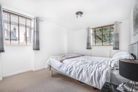 4, Beech Court River Reach, Teddington, TW11 9QW