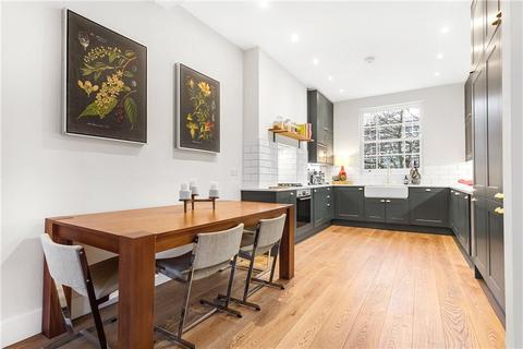 7 Richborne Terrace, London, SW8 1AS