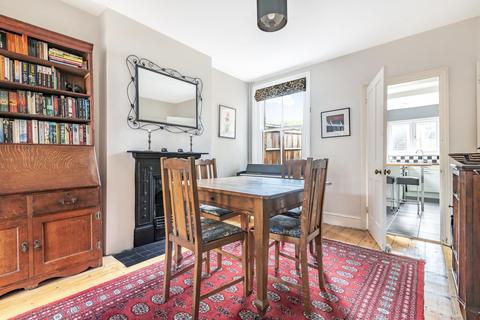 13 Agraria Road, Guildford, GU2 4LE