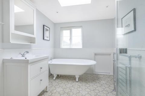 13 Agraria Road, Guildford, GU2 4LE