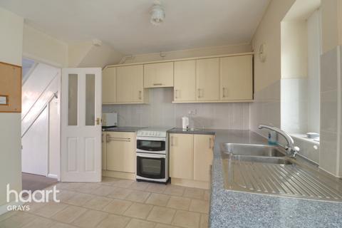 77 Crescent Avenue, Grays, RM17 6AZ