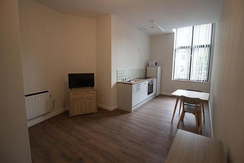 Studio to rent, Flat 4, The Gas Works, 1 Glasshouse Street, NOTTINGHAM NG1 3BA