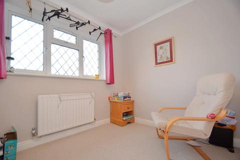 6 Countess Gardens, Littledown, Bournemouth, BH7 7RR