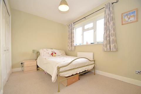 6 Countess Gardens, Littledown, Bournemouth, BH7 7RR