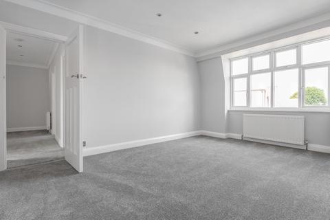 12, Norman Court Upper Sunbury Road, Hampton, TW12 2DN