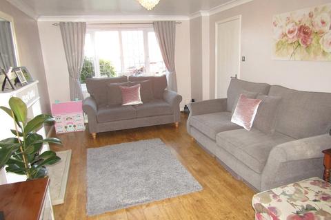 8 Heol Brithdir, Birchgrove, Swansea, SA7 9PZ