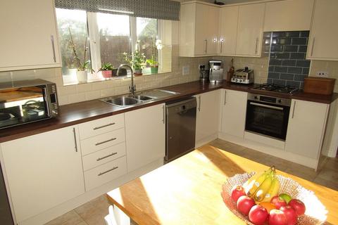 8 Heol Brithdir, Birchgrove, Swansea, SA7 9PZ