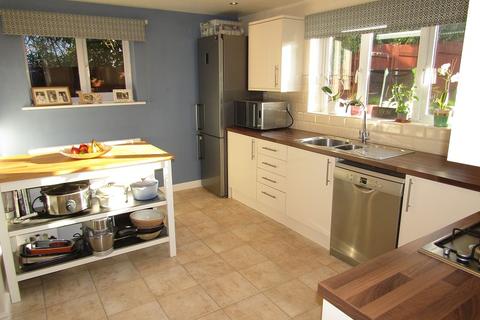 8 Heol Brithdir, Birchgrove, Swansea, SA7 9PZ
