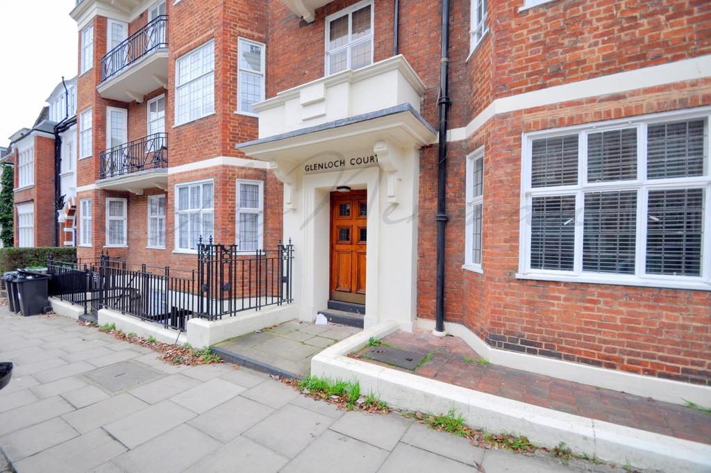 Glenmore Road, Belsize Park, NW3 3 bed flat £2,557 pcm (£590 pw)