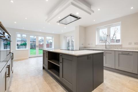 Laureldene Back Lane, Elstead, Godalming, GU8 6HB