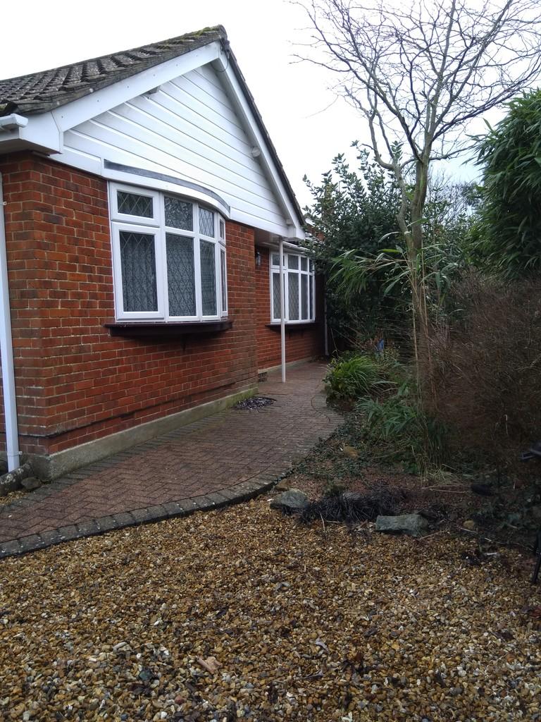 Whitwell, Isle Of Wight 3 bed detached bungalow for sale £330,000