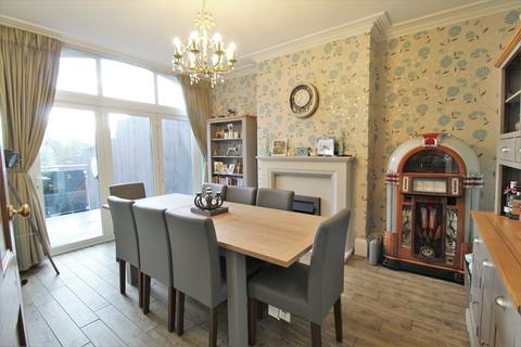92 Emscote Road, Warwick, CV34 5QJ