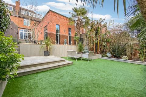 92 Emscote Road, Warwick, CV34 5QJ