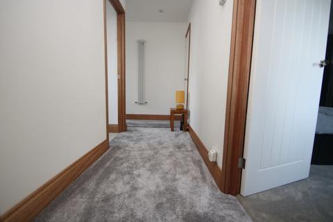 30 Great Eastern Road, Hockley, SS5 4BX