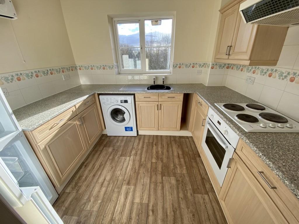 Heritage Drive, Longford, Coventry, CV6 6QR 2 bed apartment £127,000