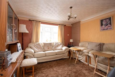 5 Dovedale, Stevenage, SG2 9EJ