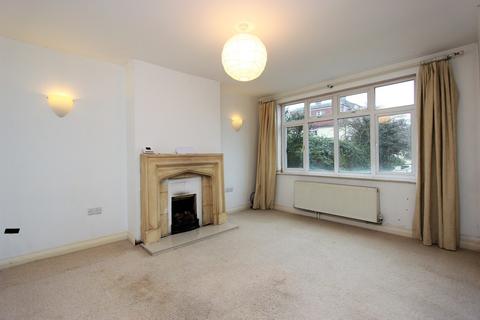 47 Rickman Hill, Coulsdon, CR5 3DT