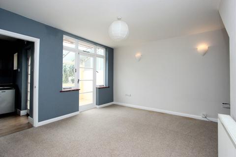 47 Rickman Hill, Coulsdon, CR5 3DT