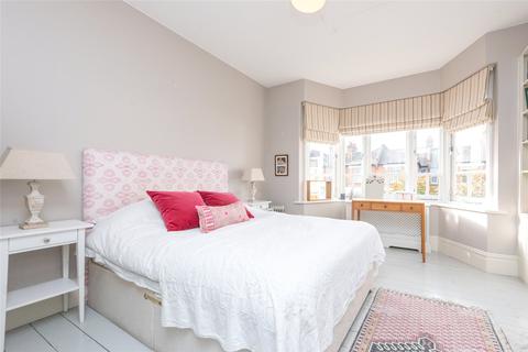 181 Holland Road, London, NW10 5AX
