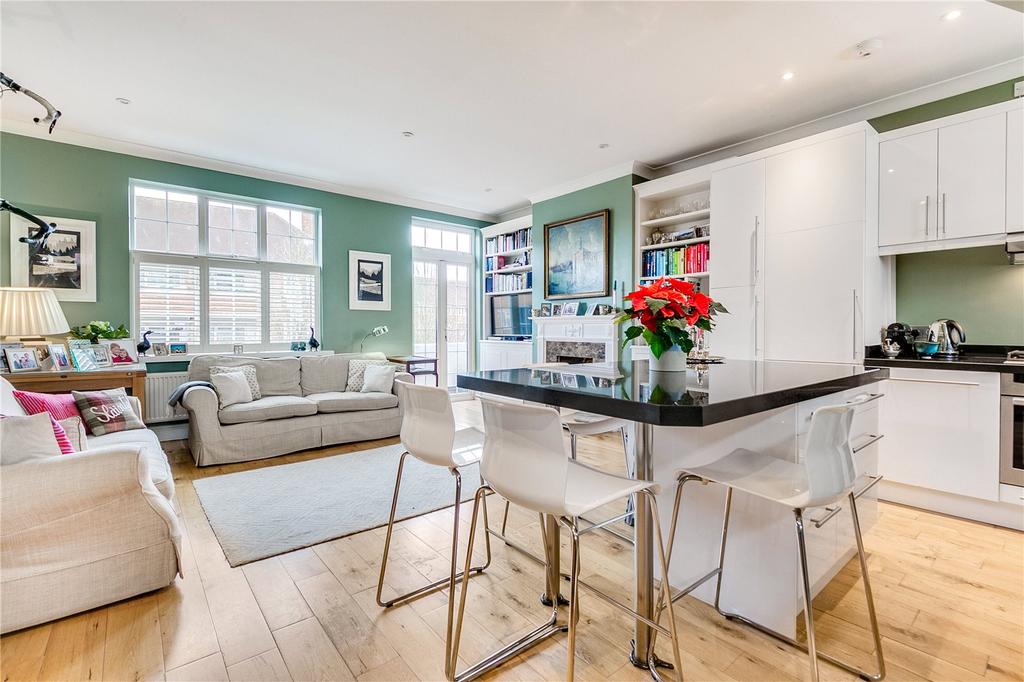 Kitchen/Reception