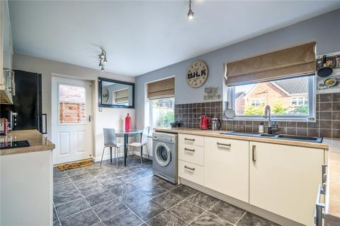 7 Troon Way, Wakefield, WF2 8LR
