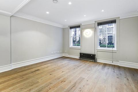 2 bedroom townhouse to rent, Monmouth Street, London, WC2H