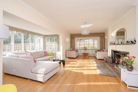 Ramli Beech Close, Cobham, KT11 2EN